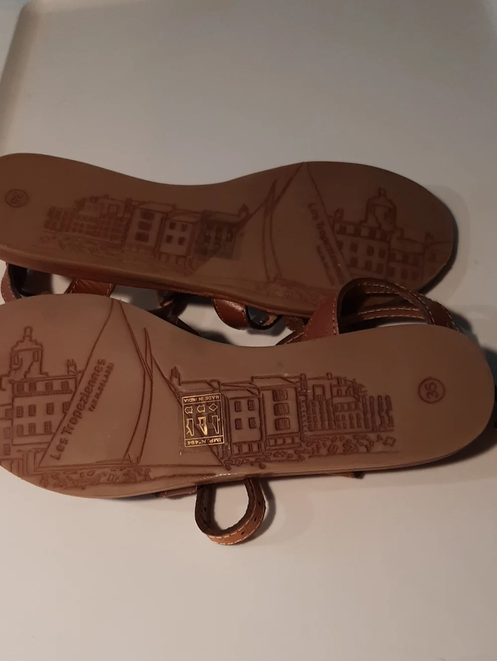 Les Tropeziennes Girls Sandals..New